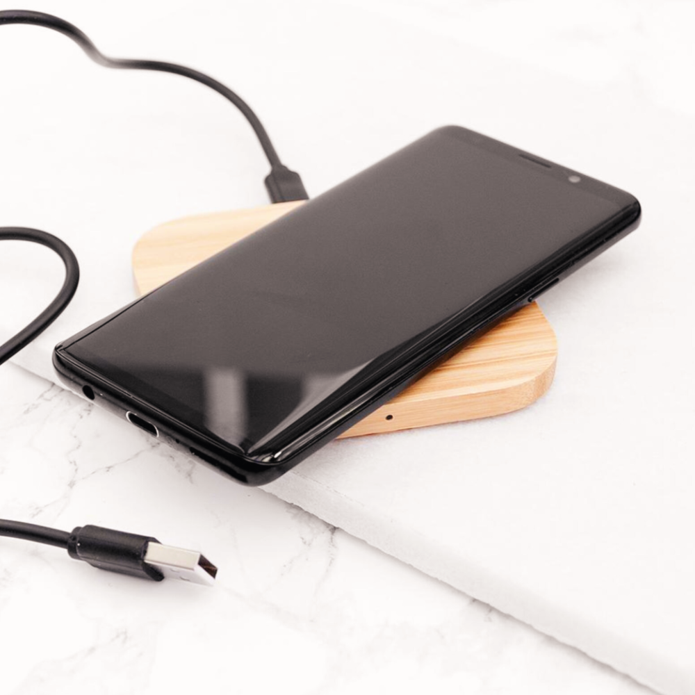 Personalised Bamboo Wireless Phone Charger
