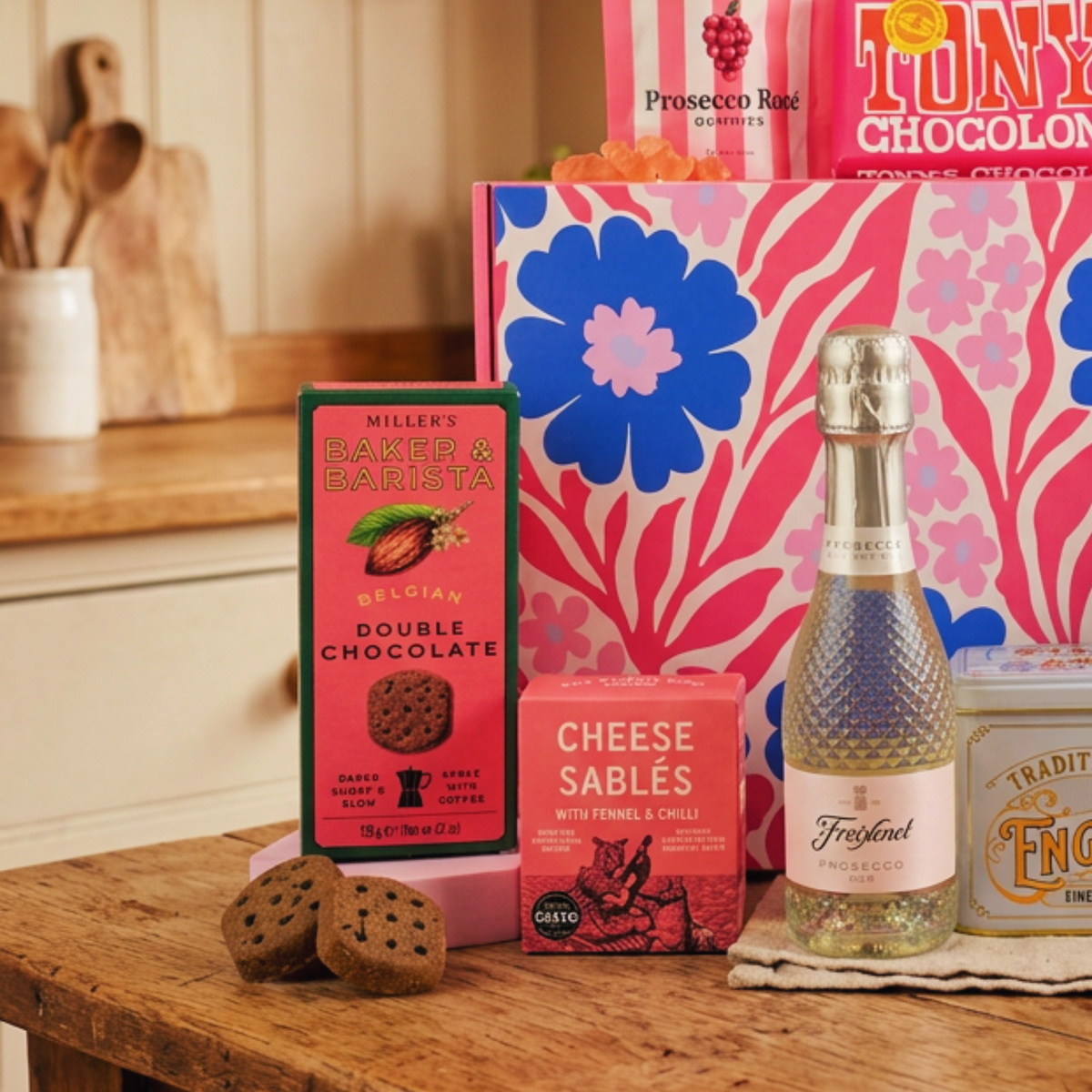 Afternoon Tea With Prosecco Gift Set Sparkling Wine Macarons & Chocolate Treats
