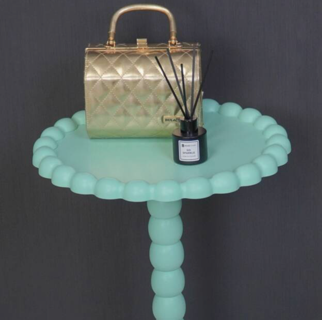 Beaded Side Round Pedestal Accent Table