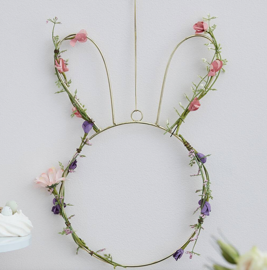Gold Wire Easter Bunny Wreath With Foliage