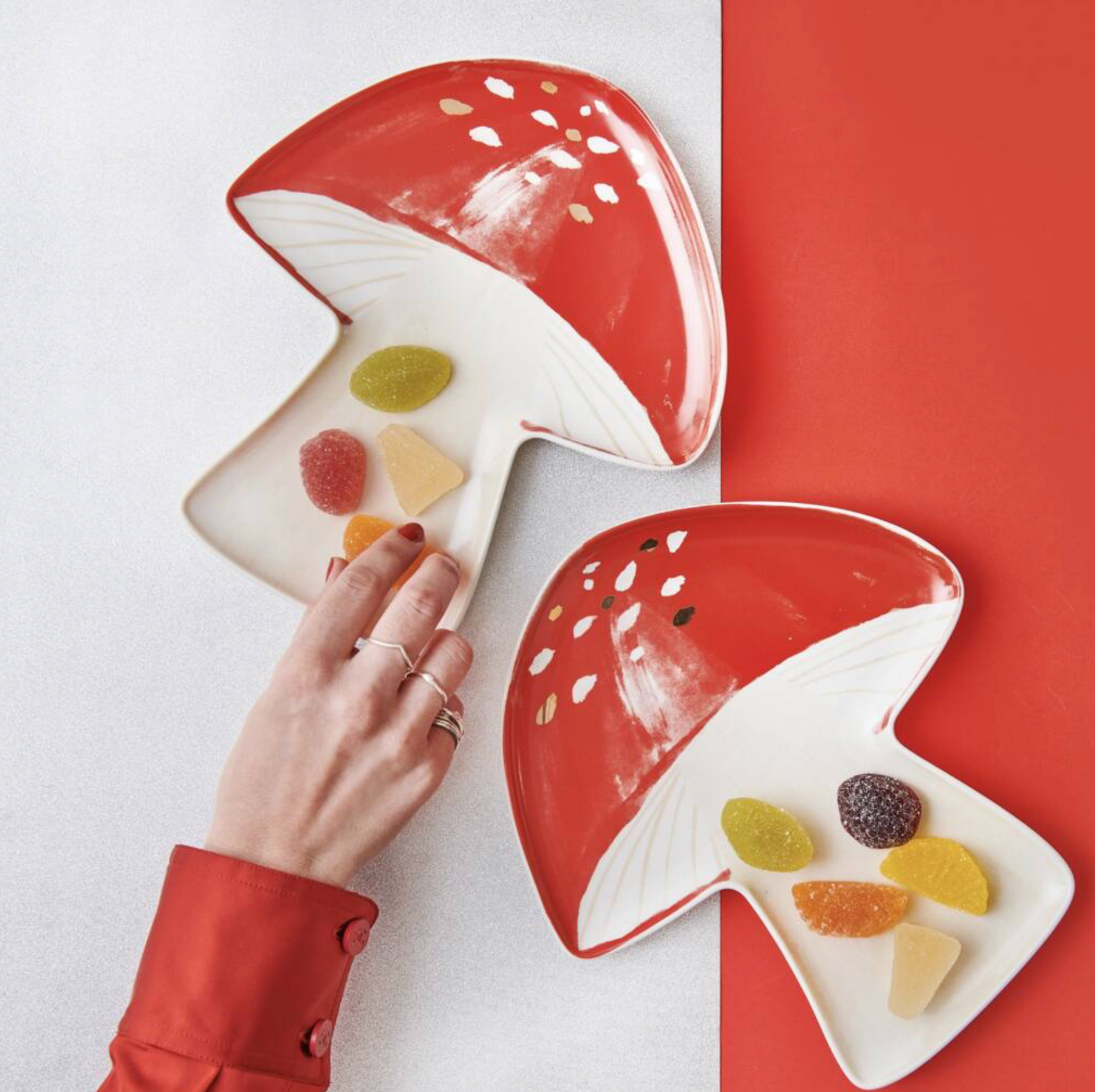 China Mushroom Serving Plate