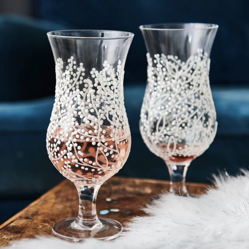 Gift Boxed Set Of Two Snowy Design Cocktail Glasses