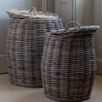 Lidded Kubu Wicker Laundry Basket