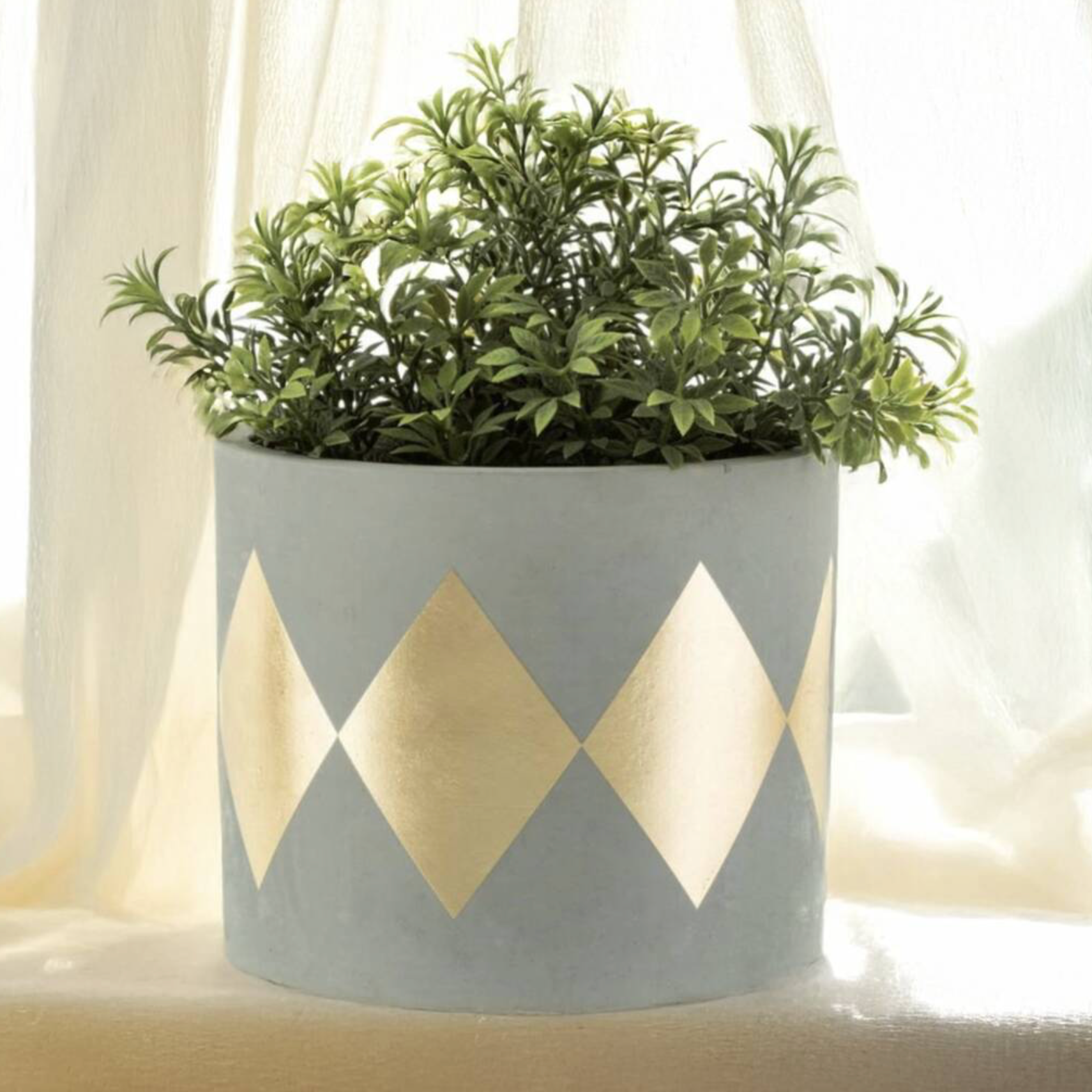 Luxury Gold Geometric Cement Planter