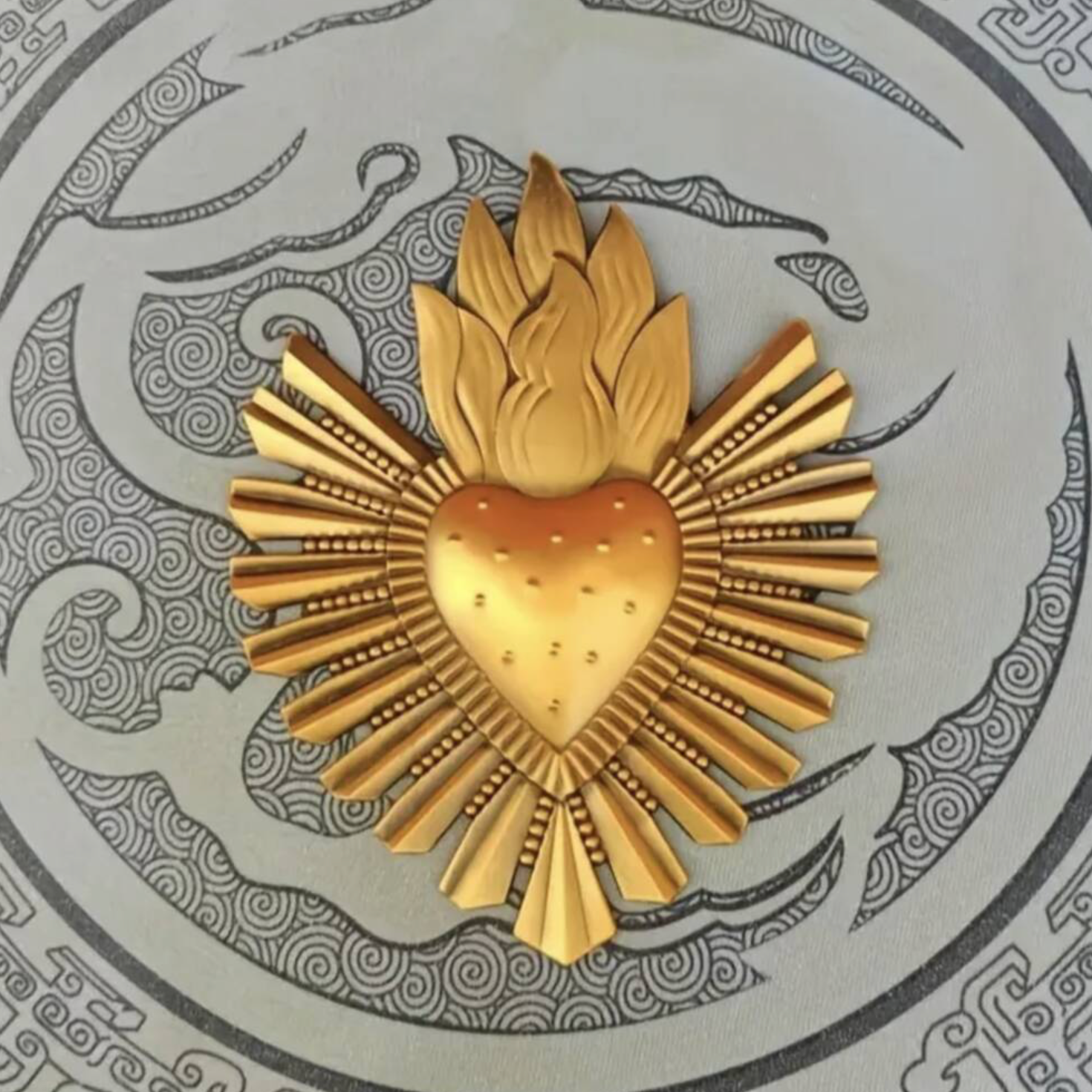 Milagro Metal Gold Heart Decoration