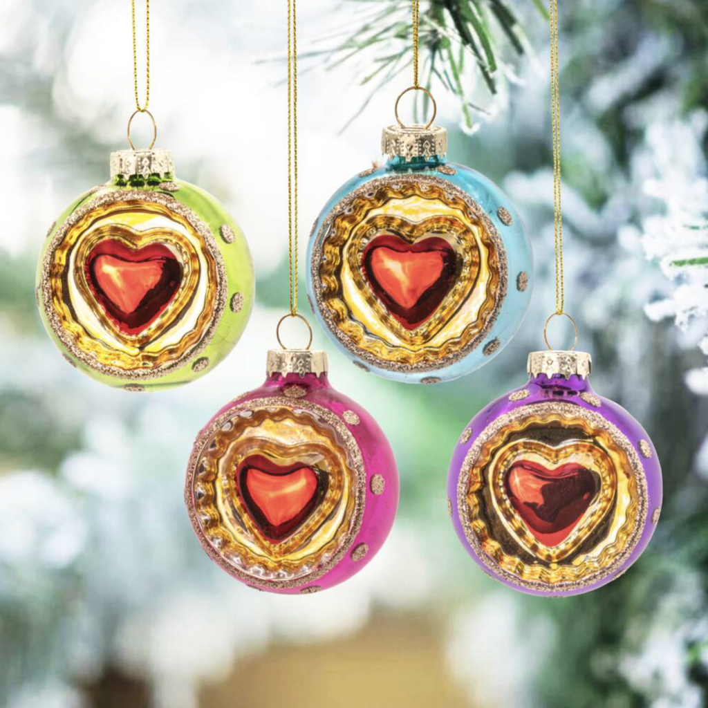 Indented Vintage Style Heart Bauble