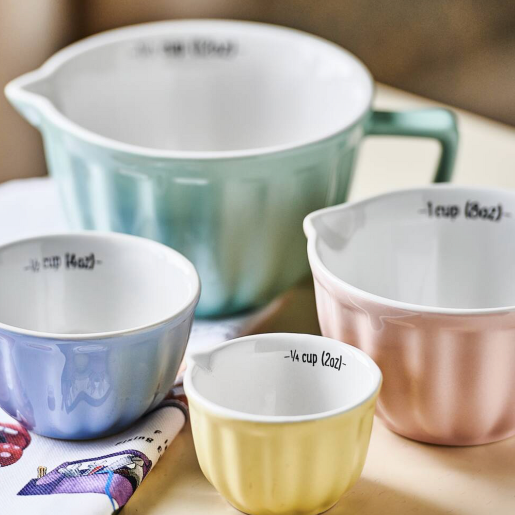 Retro Style Pastel Stacking Measuring Cups