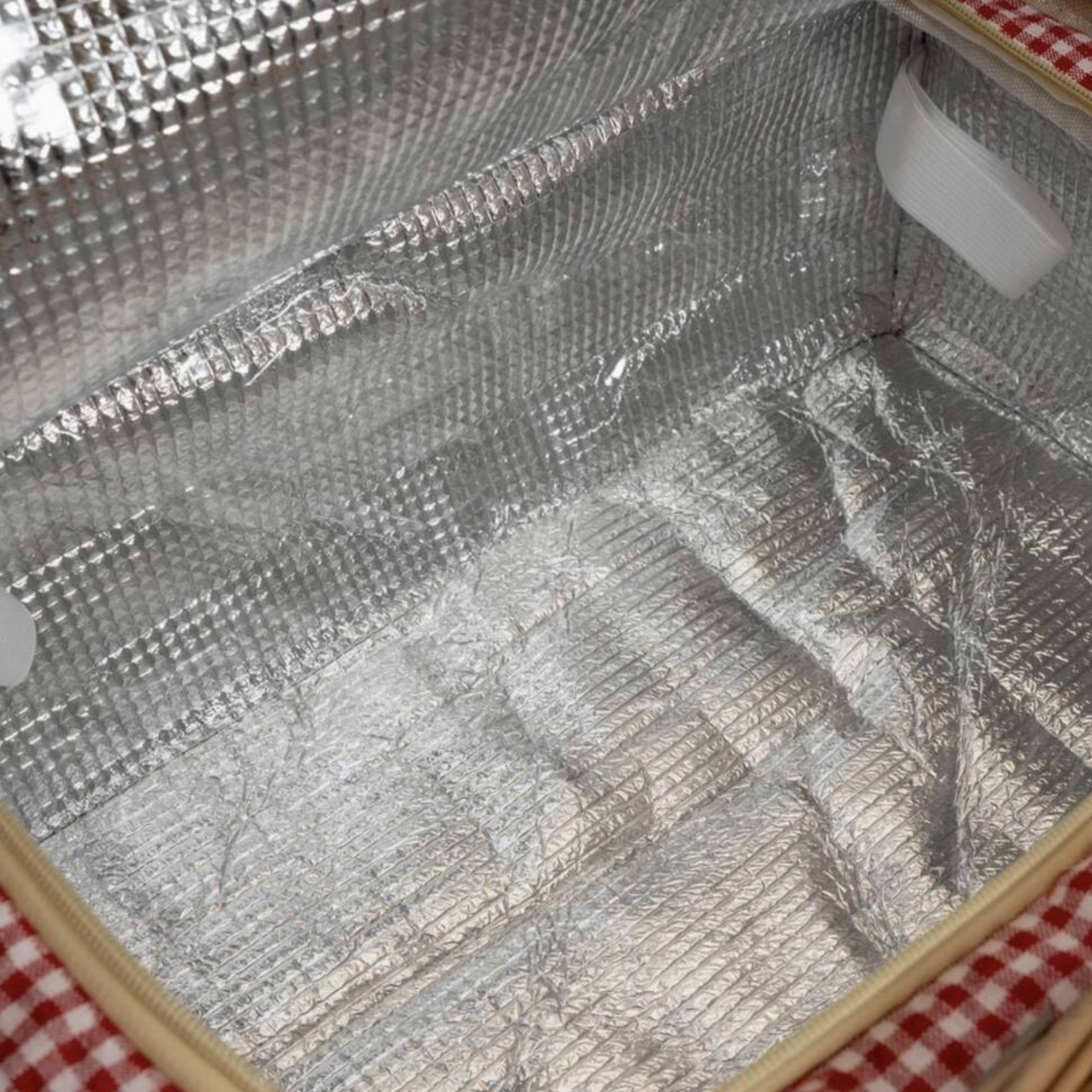 Four Person Luxury Picnic Basket with Contents