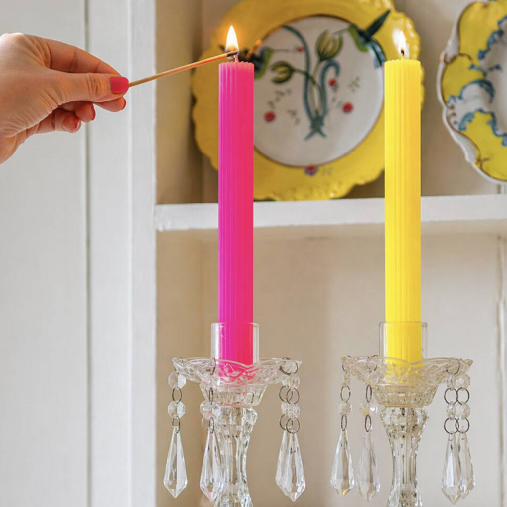 Fluoro Scalloped Dinner Candles